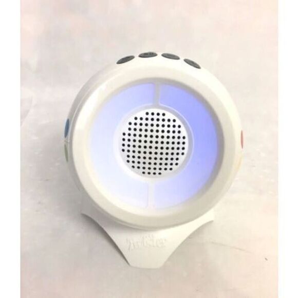 Twister Dance Game Speaker Features Britney Spears 4 Twister Moves Mats + 2 CDS - Picture 5 of 7